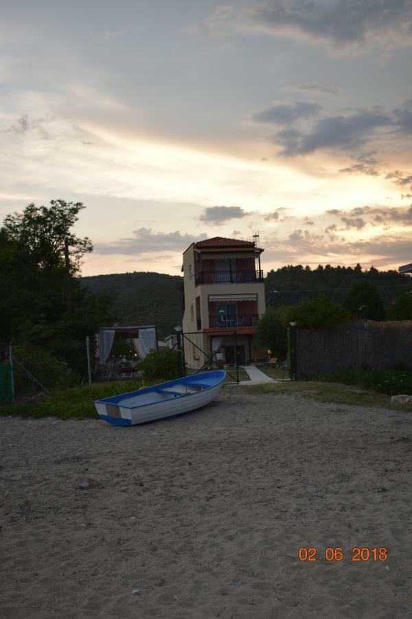 Lia'S Beach House Agios Nikolaos  Esterno foto